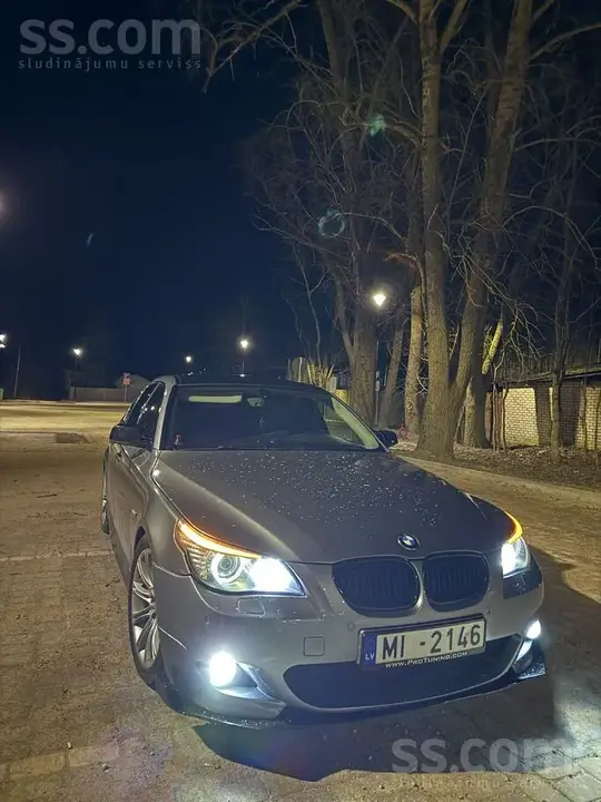 BMW 530