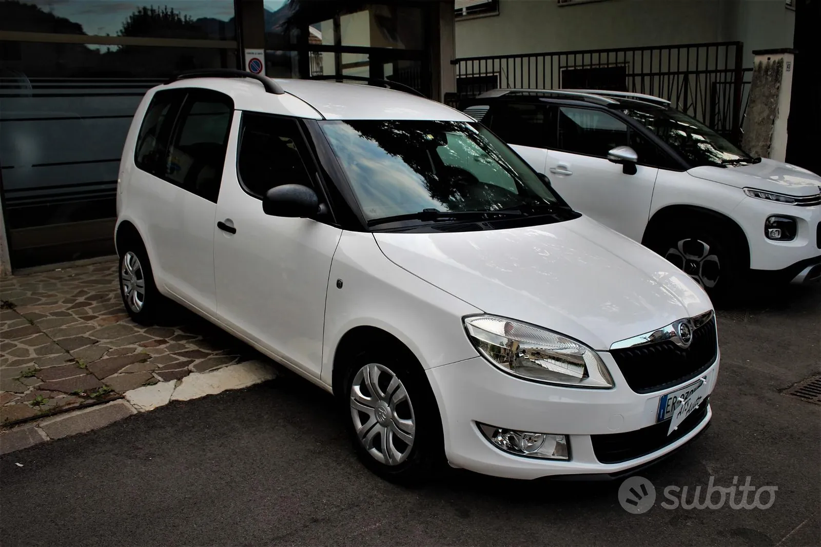 Skoda Roomster 2013 photo 2