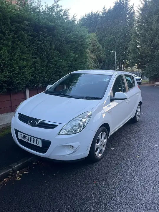 Hyundai I20