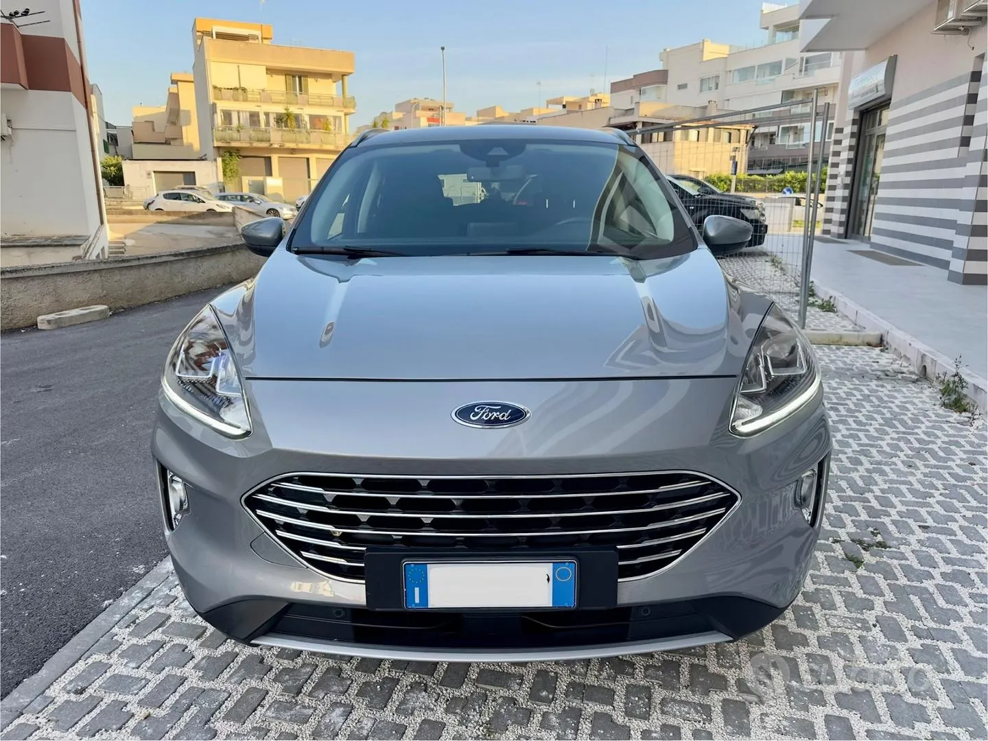 Ford Kuga 2021 photo 2