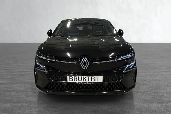 Renault Megane E-Tech 2023 photo 2