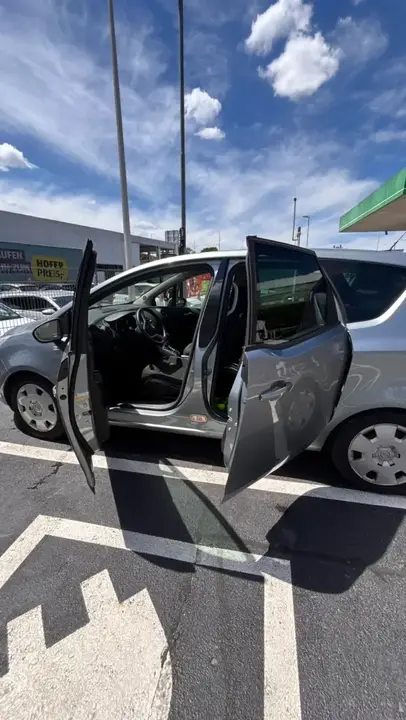 Opel Meriva 2010 photo 3