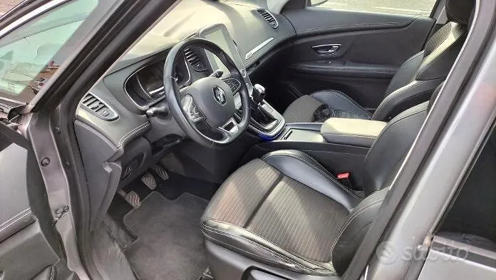 Renault Scenic 2017 photo 5