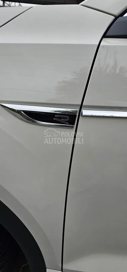 Volkswagen T-Roc 2022 photo 5