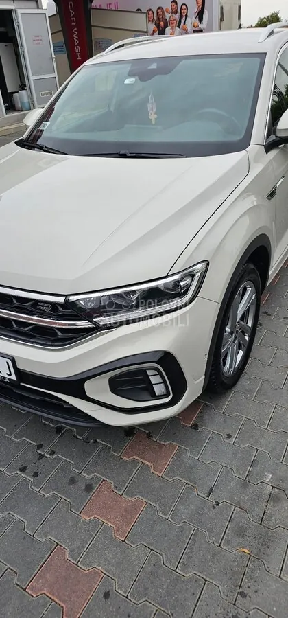Volkswagen T-Roc 2022 photo 2