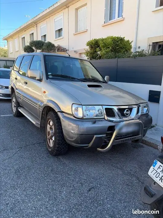 Nissan Terrano