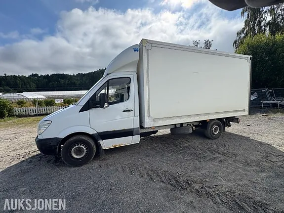 Mercedes-Benz Sprinter 2010 photo 2