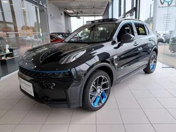 Lynk & Co 01