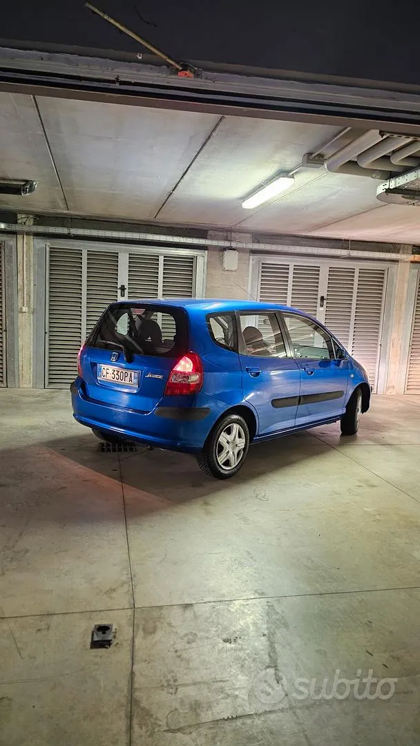 Honda Jazz 2004 photo 3