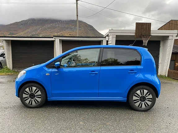 Volkswagen E-Up! 2016 photo 2