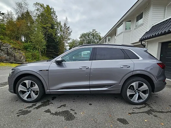 Audi E-Tron 2019 photo 5