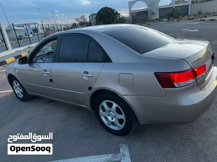 Hyundai Sonata 2007 photo 4