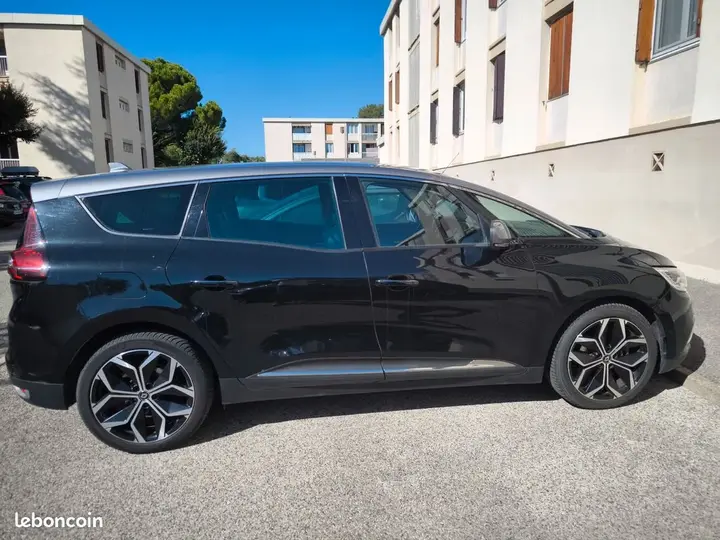 Renault Grand Scenic 2020 photo 2