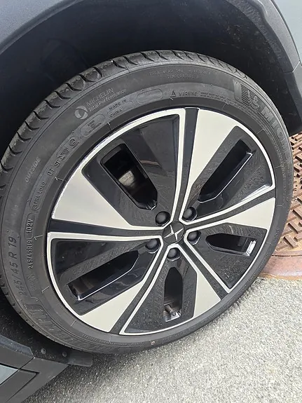 Polestar 2 2023 photo 5