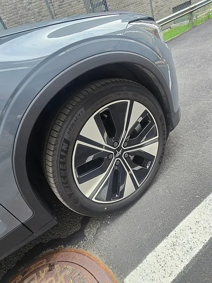 Polestar 2 2023 photo 4