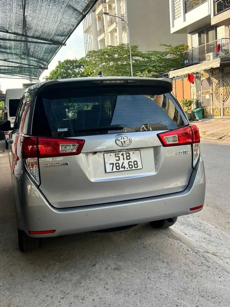 Toyota Innova 2021 photo 4
