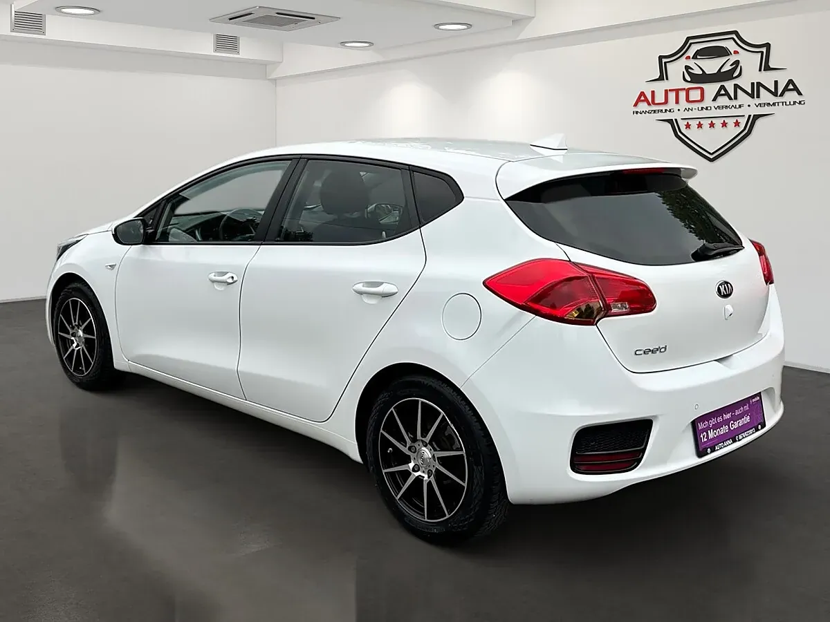 Kia Ceed 2018 photo 3