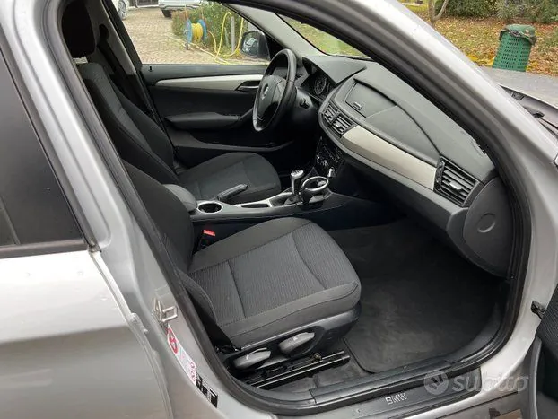 BMW X1 2014 photo 4