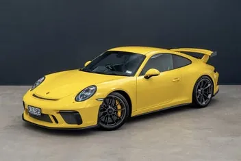 Porsche 911 2018 photo 2