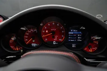 Porsche 911 2018 photo 5