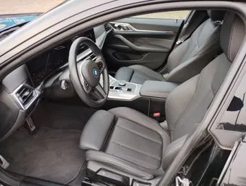 BMW I4 2023 photo 3