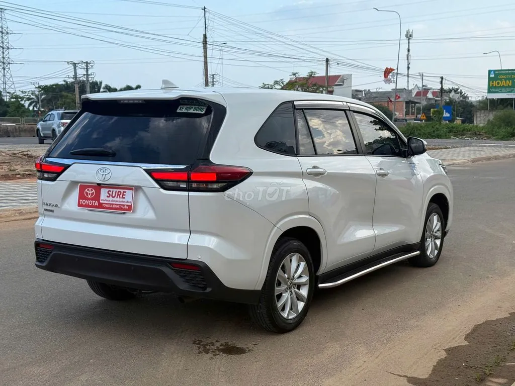Toyota Innova 2026 photo 4