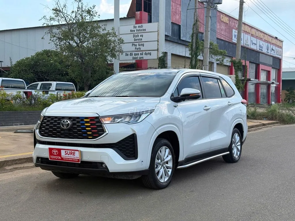 Toyota Innova 2026 photo 2