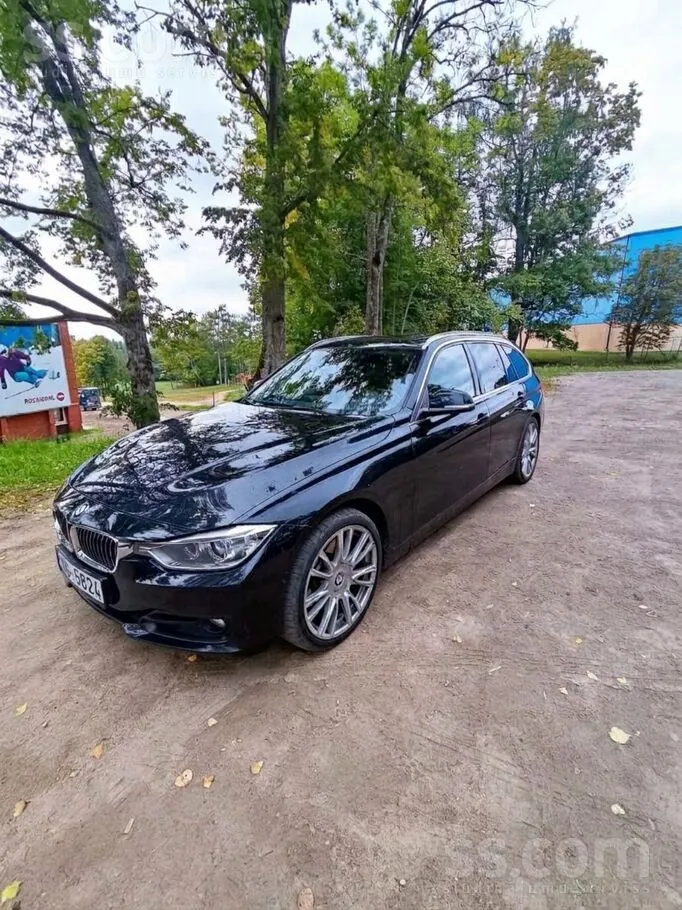 BMW 330D 2013 photo 3