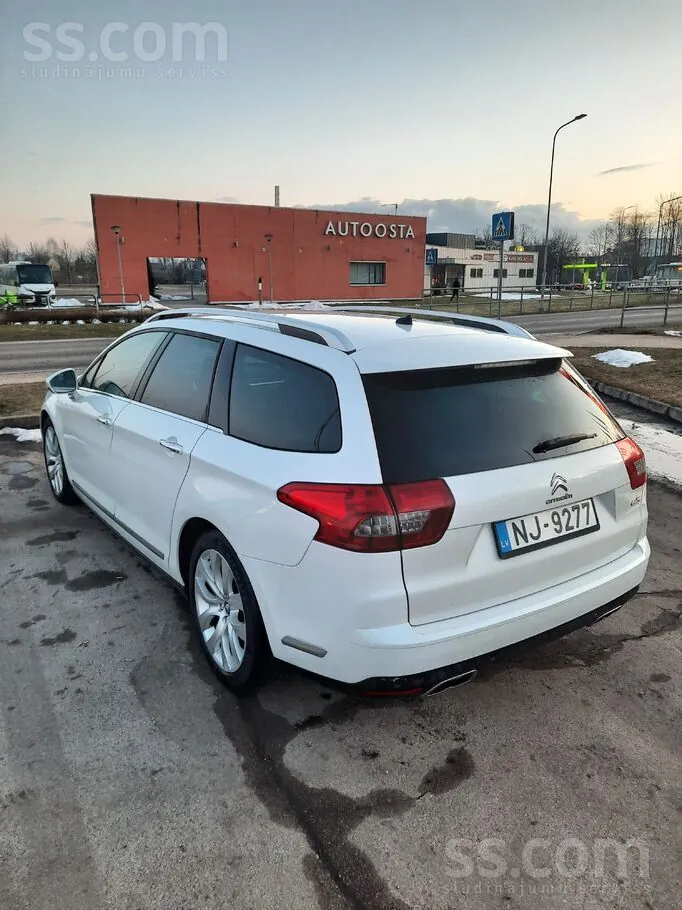 Citroen C5 2013 photo 3