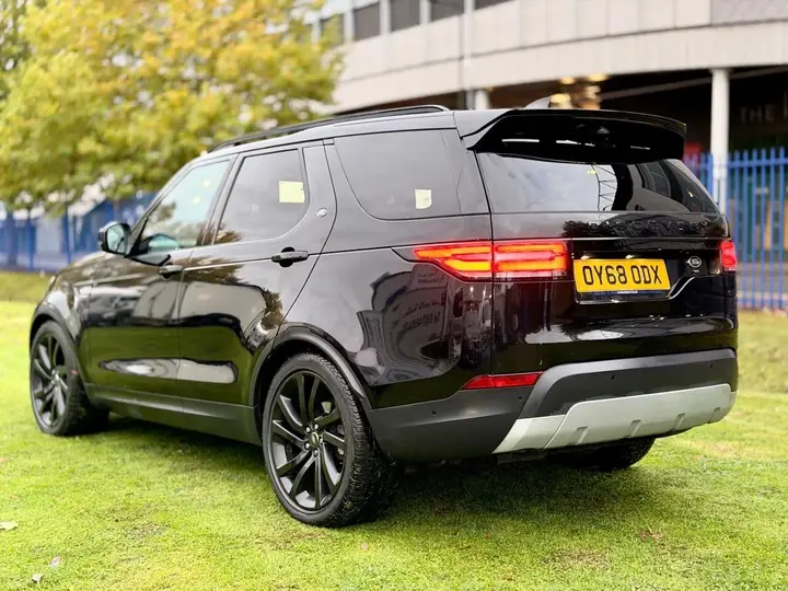 Land Rover Discovery 2018 photo 4