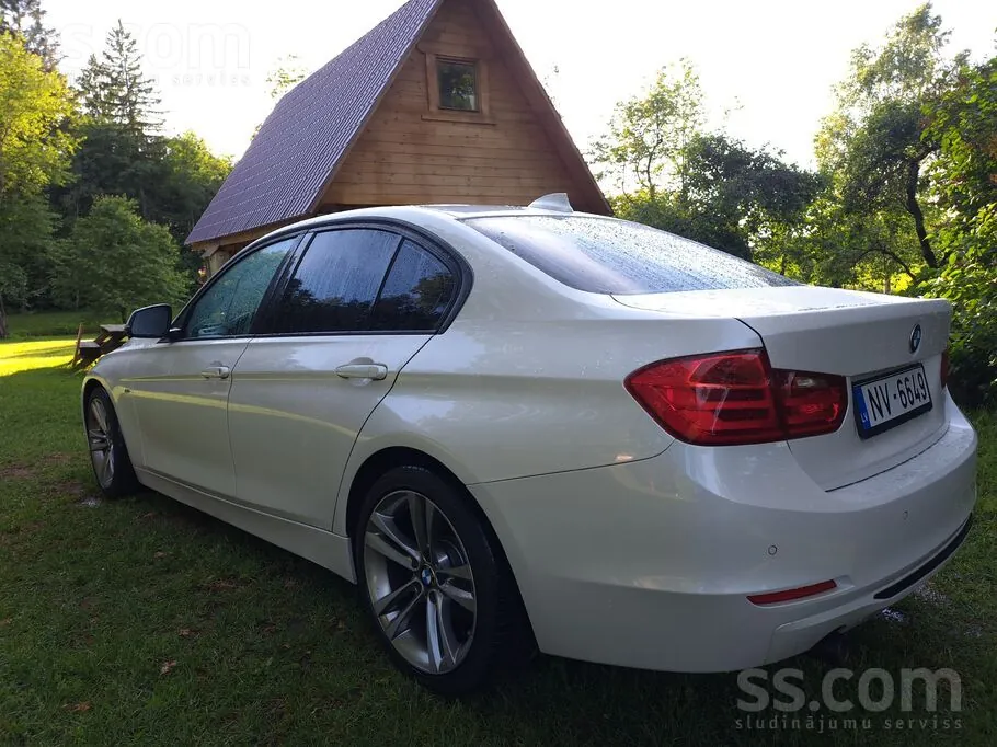 BMW 320