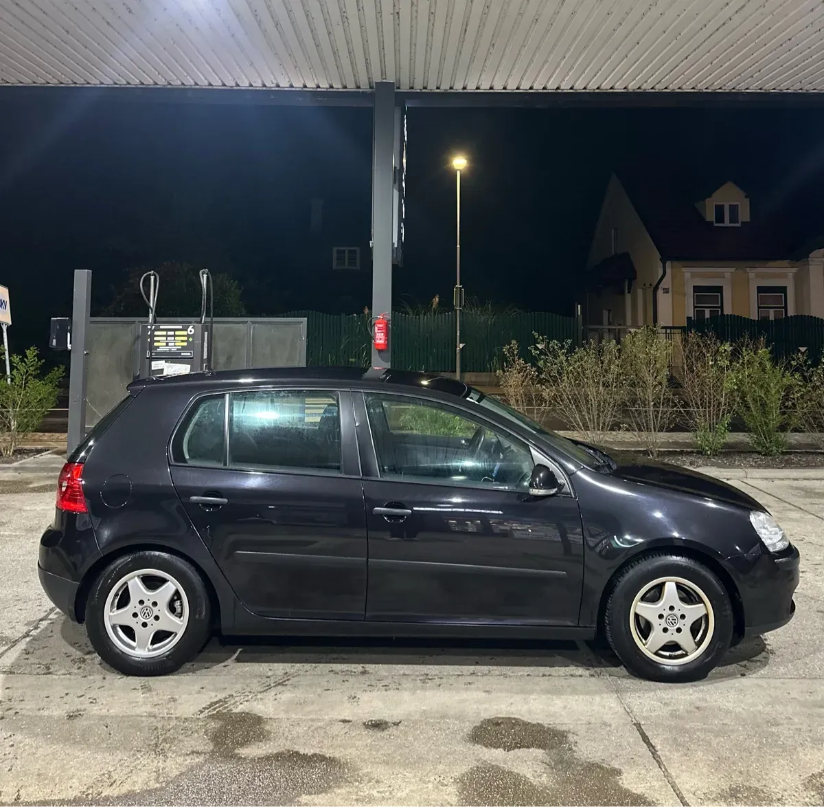 Volkswagen Golf 2004 photo 2