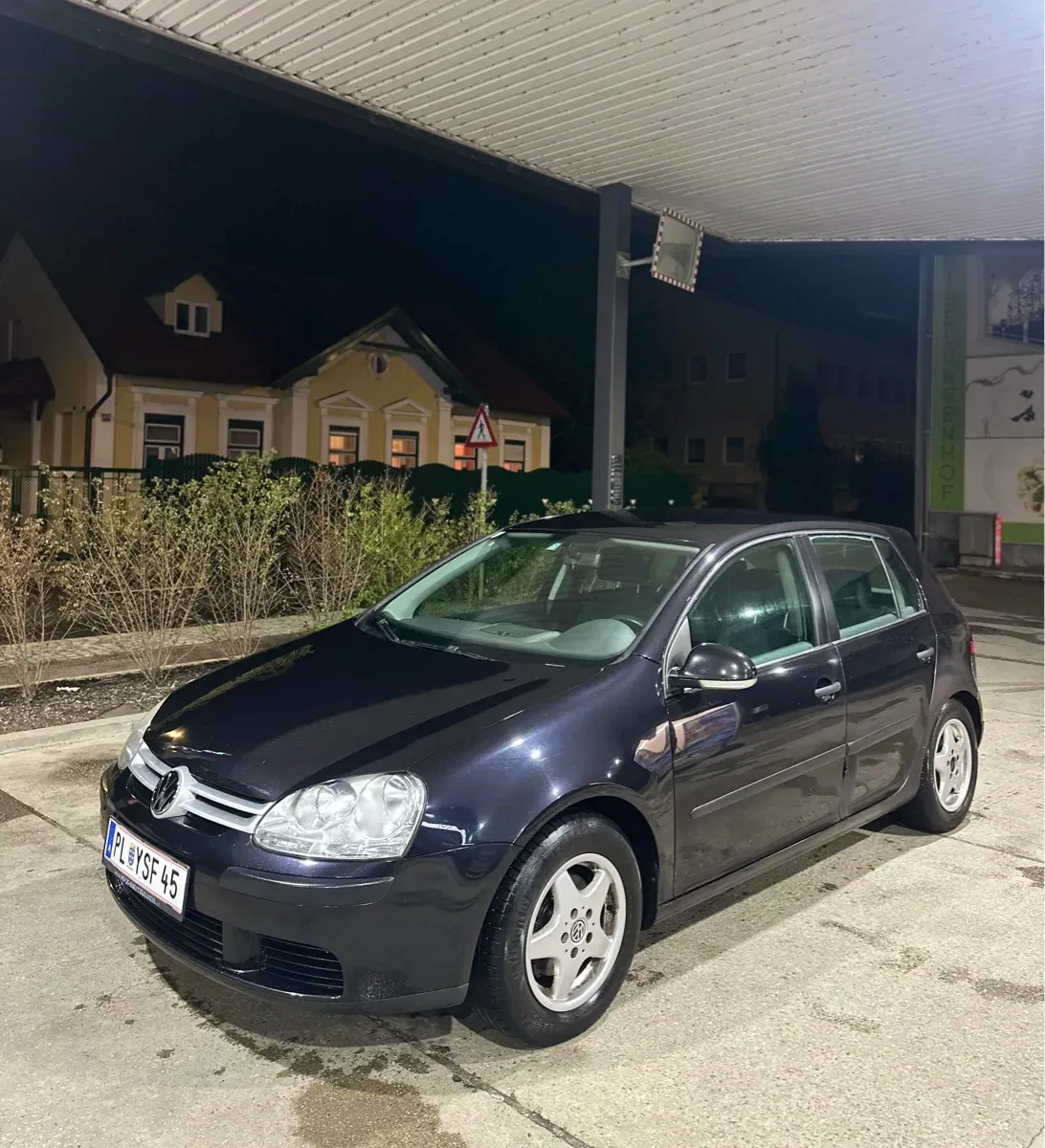 Volkswagen Golf 2004 photo 3