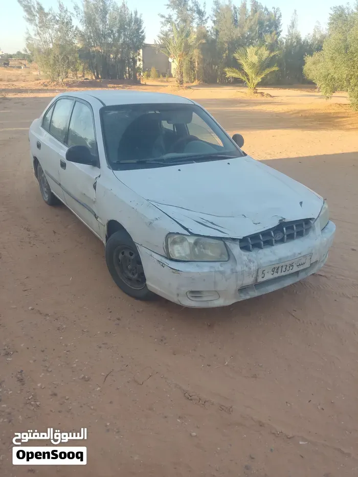 Hyundai Verna 2002 photo 5