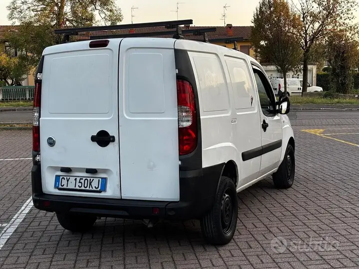 Fiat Doblò 2005 photo 3