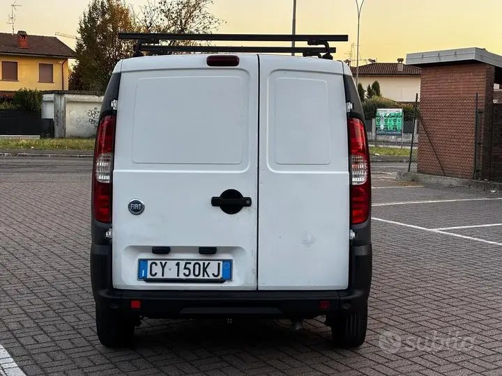 Fiat Doblò 2005 photo 4