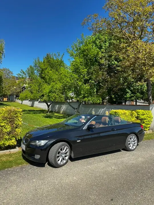 BMW 320I