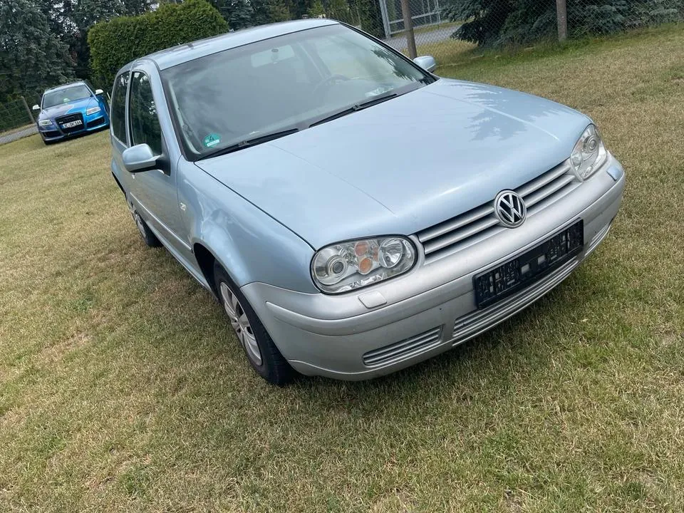 Volkswagen Golf 4