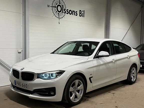 BMW 320D 2017 photo 2
