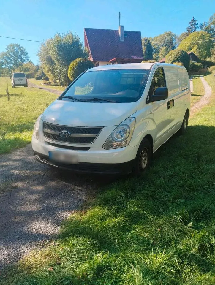 Hyundai H1