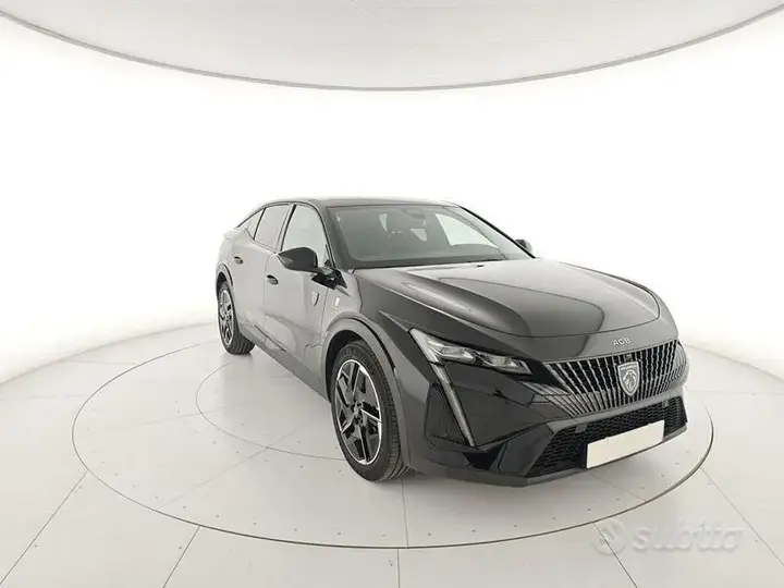 Peugeot 408