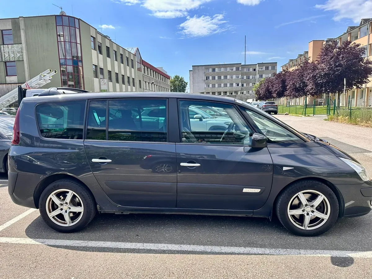 Renault Grand Espace 2011 photo 3