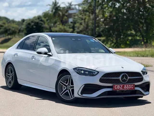 Mercedes-Benz C200