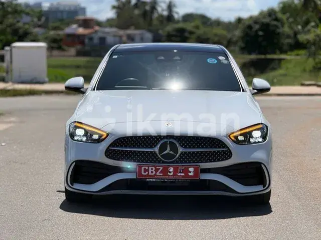 Mercedes-Benz C200 2024 photo 2
