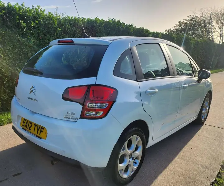 Citroen C3 2012 photo 3