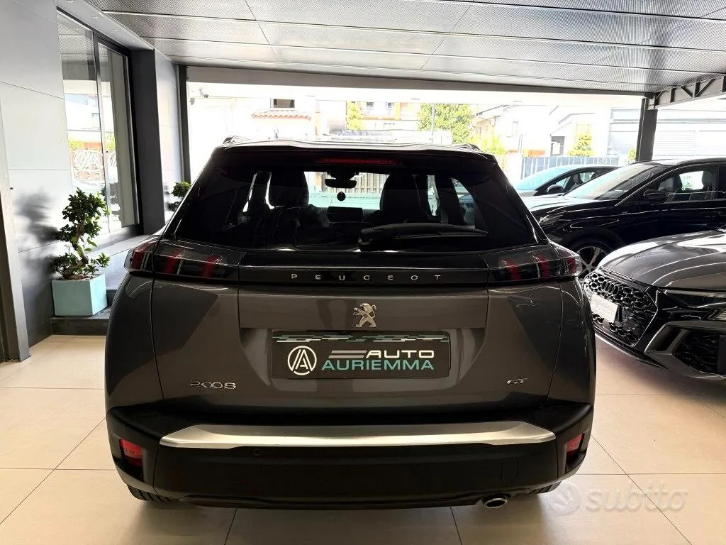 Peugeot 2008 2023 photo 5