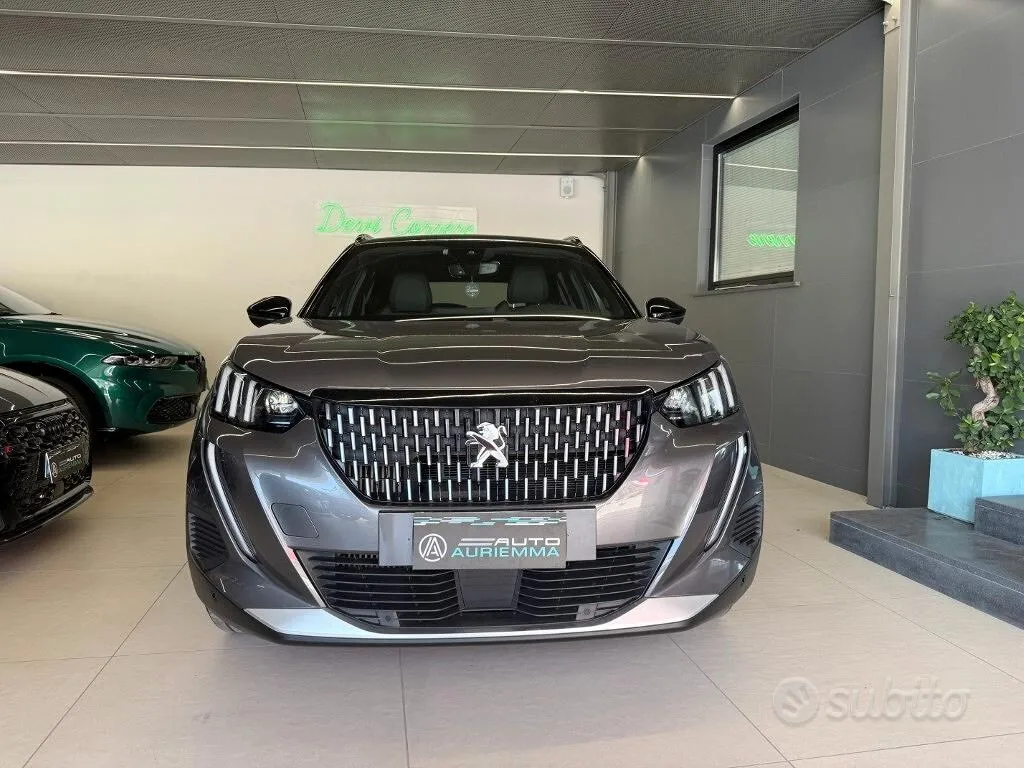 Peugeot 2008 2023 photo 2