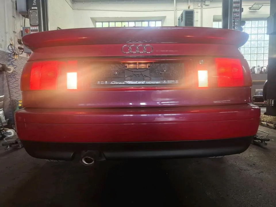 Audi 80