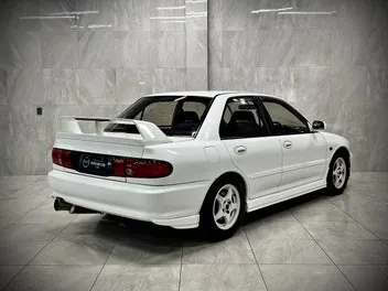 Mitsubishi Lancer 1994 photo 4