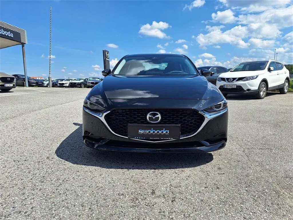 Mazda Mazda3 photo 3